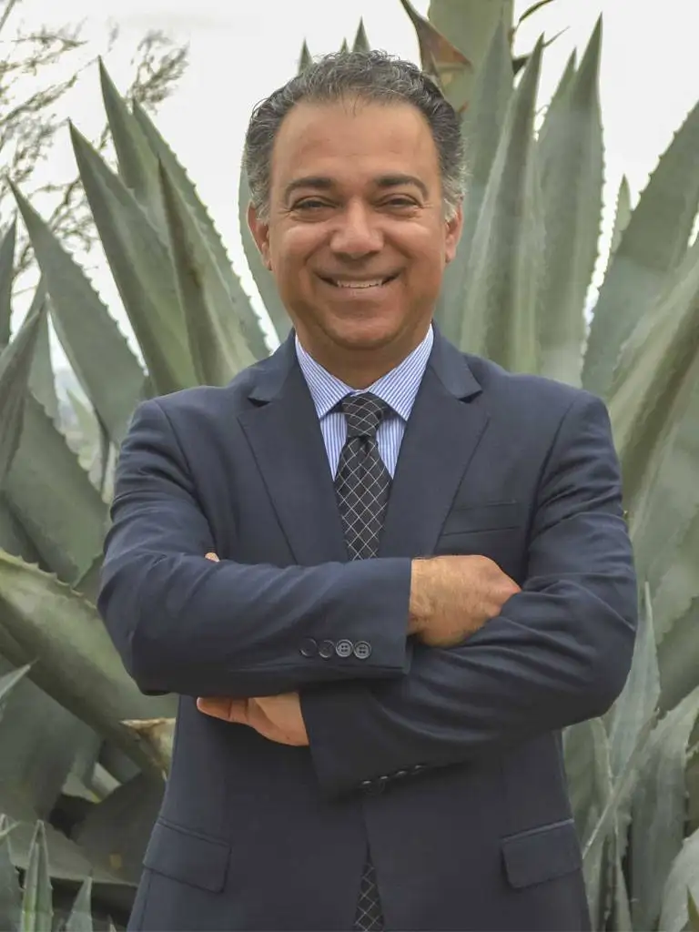 image of the doctor Ali Haeri D.M.D, M.H.S image of the doctor Ali Haeri D.M.D, M.H.S